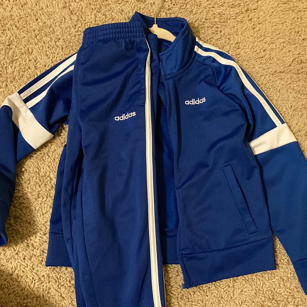 Cute Adidas track set!!